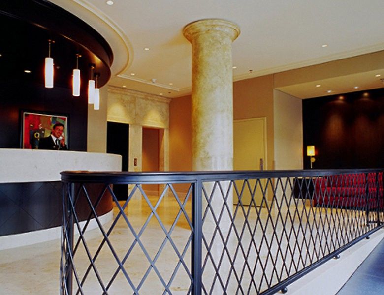 เดอะ เซนต์รีจิส โฮเต็ล Hotel แวนคูเวอร์ ภายนอก รูปภาพ